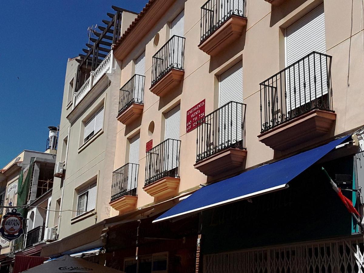 Apartamentos Vicenta Carihuela by Playa Miguel Torremolinos Exterior foto